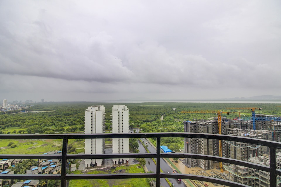 OYO 46983 Kamran Service Apartment , Mumbai-Airoli-Ghansoli-KoperKhairane, Mumbai