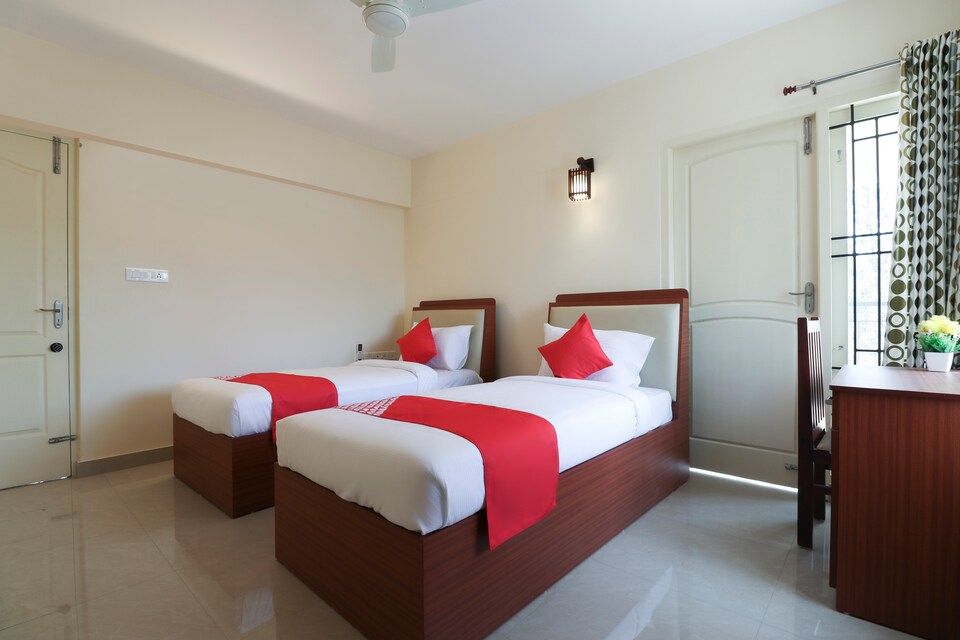 OYO 46984 Green Park, Medical College - Pattom, Trivandrum