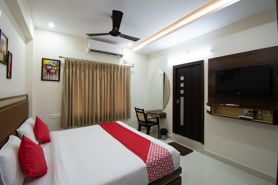 OYO Sk7 Service Apartments, Vijayawada Guntur Highway, Vijayawada