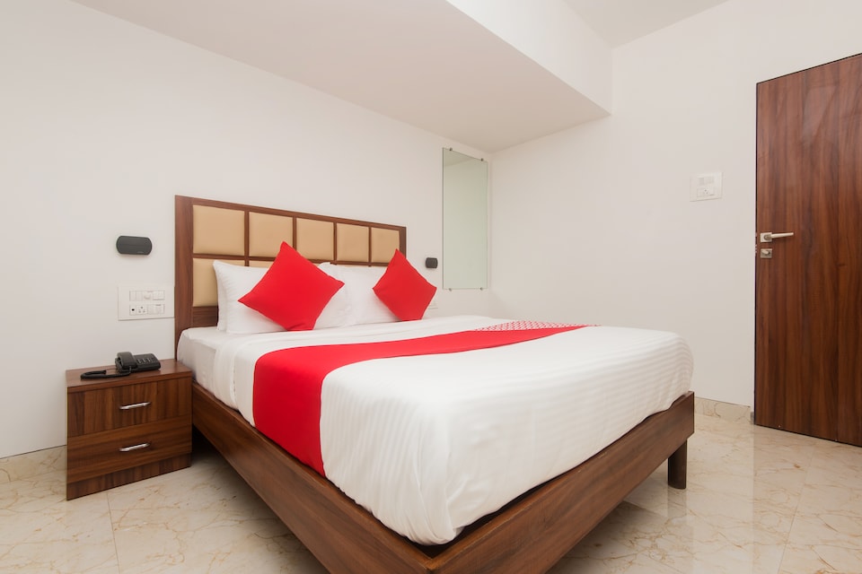 Hotel O Grand Plaza, Andheri West, Mumbai