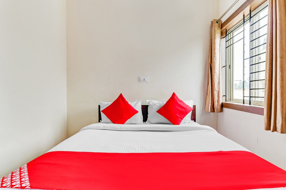 OYO 47003 Bangalore Days Hotel, Hebbal Bangalore, Bangalore