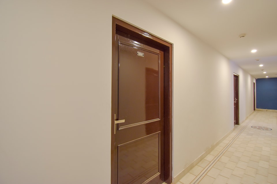 OYO SilverKey 47015 Gangashrey Sfs Manasarovar, Mansarovar, Jaipur