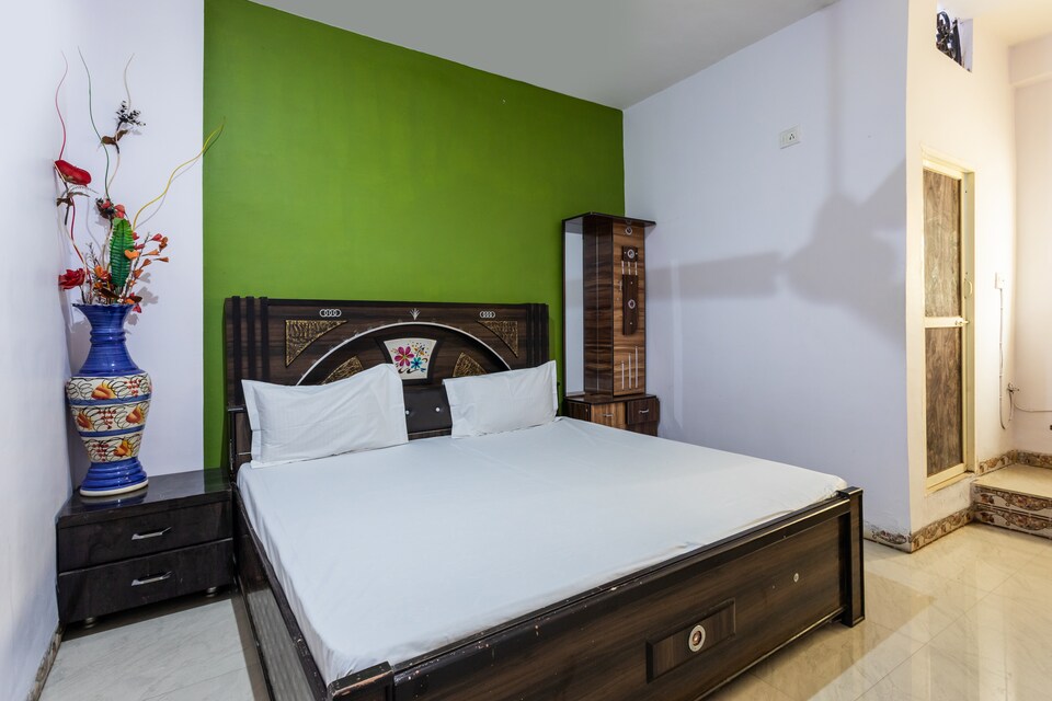 OYO 47036 Gurukripa Villa, Mandu, Mandu