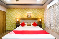 Hotel O Padma Manor