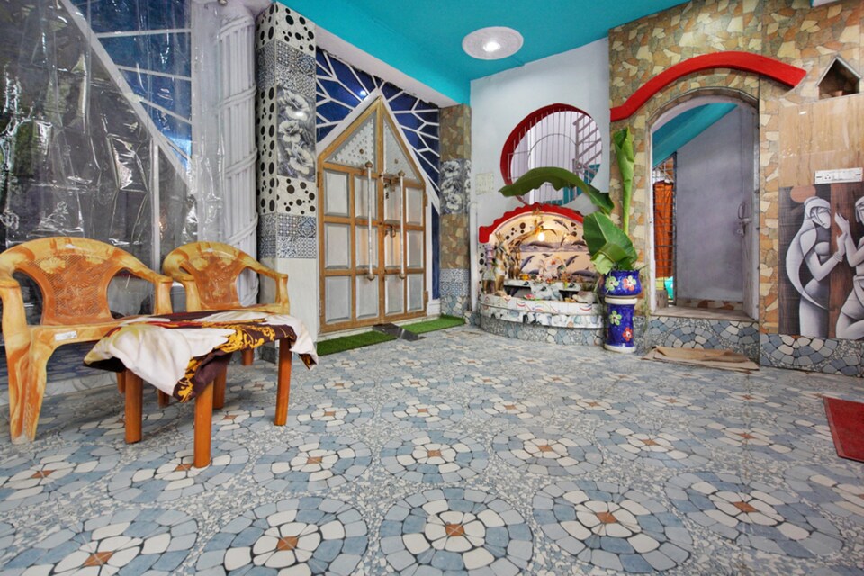 POP HOME 47068 Compact Stay Dehradun, Rajpur Road Dehradun, Dehradun