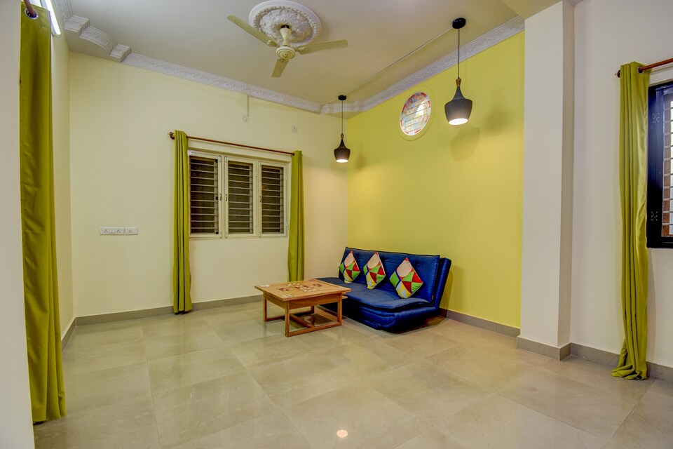 OYO 47073 Cosy Stay Near D Mart, Kalyan Nagar Bangalore, Bangalore