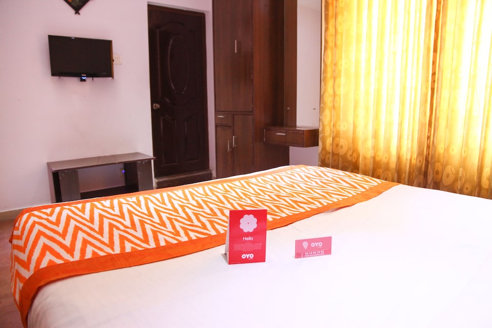 Live as COM301, Gandhipuram Coimbatore, Coimbatore