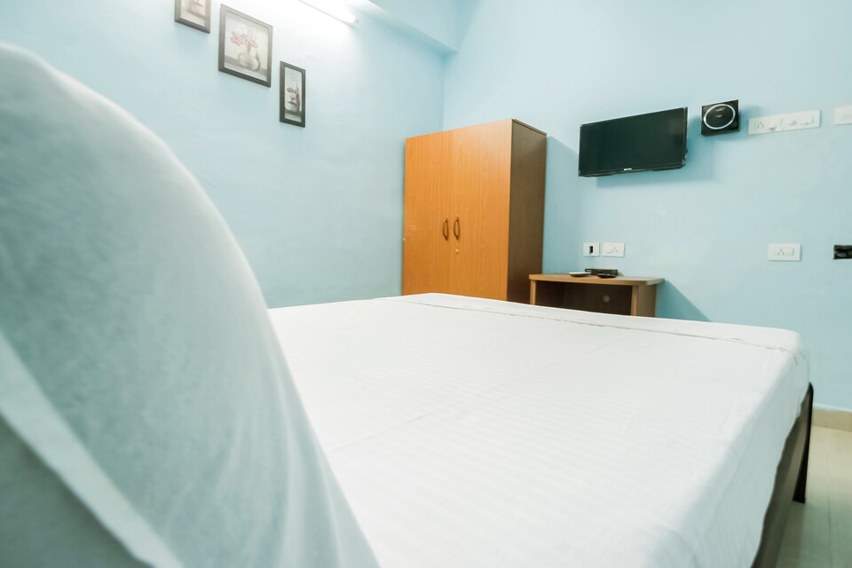 SPOT ON 47087 Rkv Towers, Kovilpatti, Tuticorin