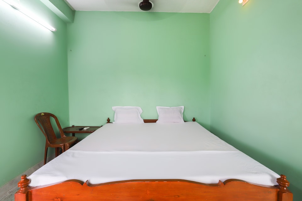 SPOT ON 47094 Bera Guest House, Kharagpur, Kharagpur