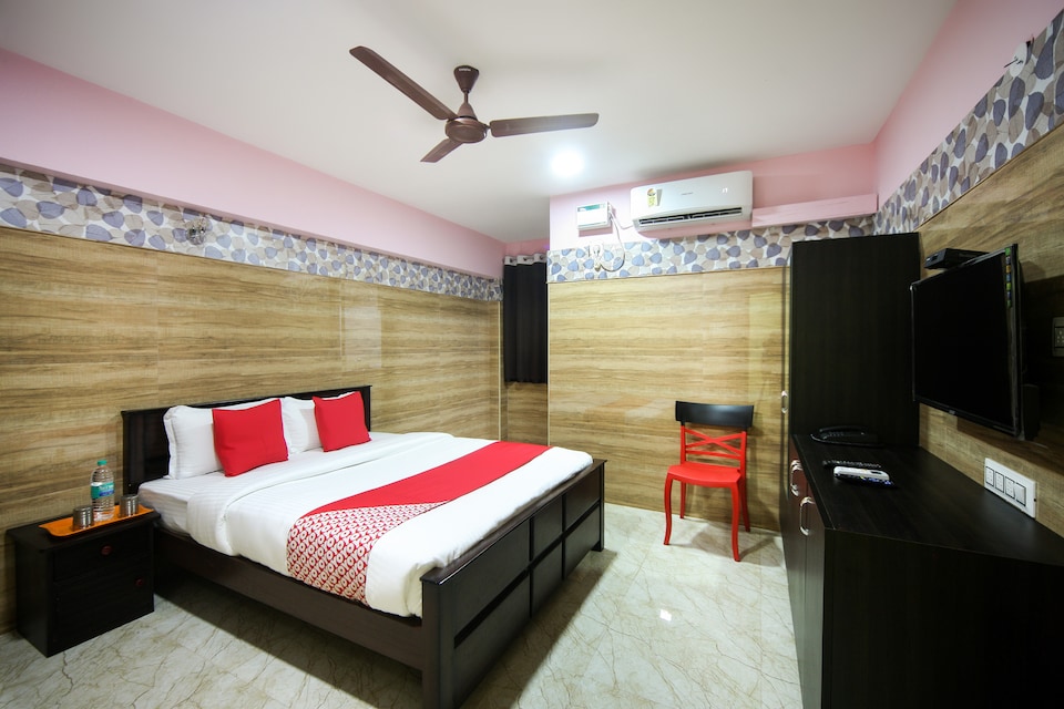 OYO 47123 Adhi Residency, Kanchipuram City Center, Kanchipuram