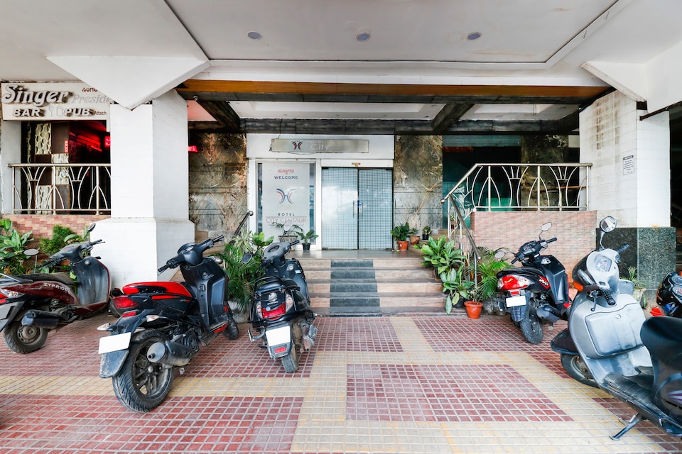 OYO 47145 Hotel City Centaur International, Majestic Bangalore, Bangalore