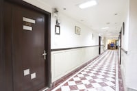 Hotel O Royal Residency