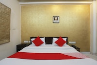 Hotel O Royal Residency