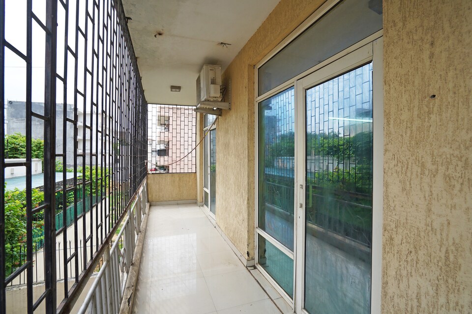 OYO 47183 Royal Inn, Cyber City Extension, Gurgaon