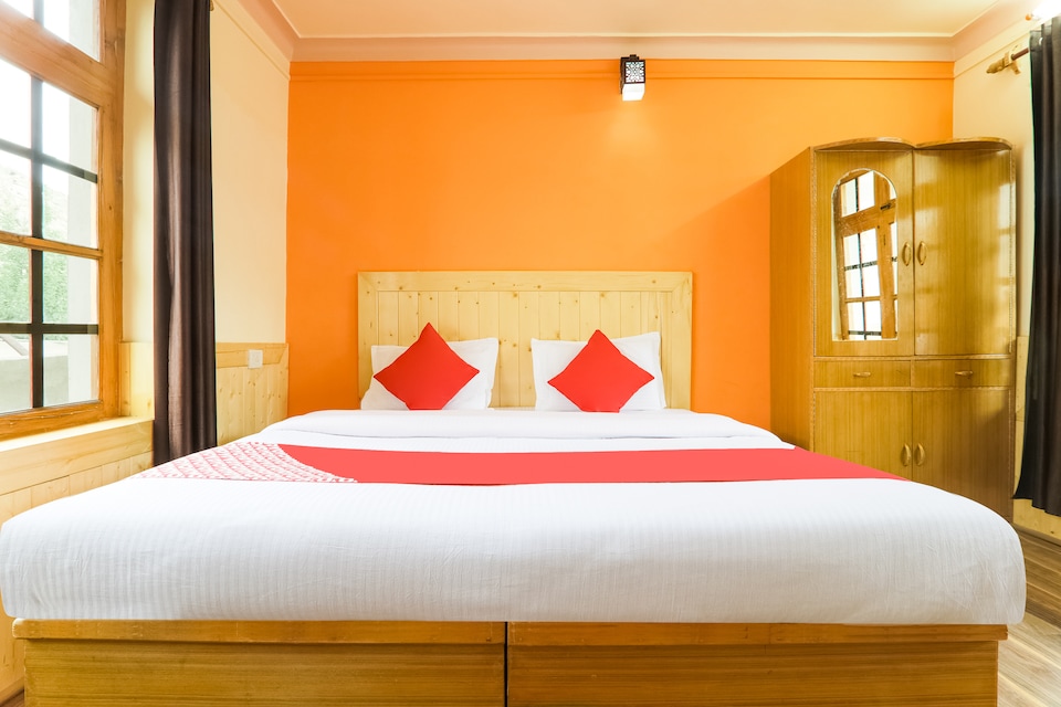 OYO 47194 Hotel Malik Palace, Leh, Leh-Ladakh