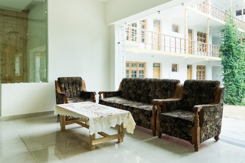 OYO 47194 Hotel Malik Palace, Leh, Leh-Ladakh