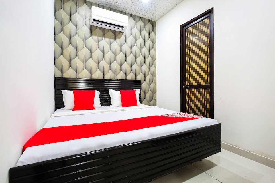 OYO 47204 Royal Guest House, Patiala, Patiala