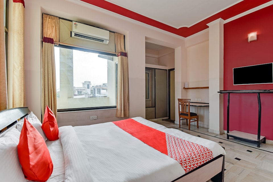 OYO 47234 Fabulous Stay, Jaipur Airport, Jaipur