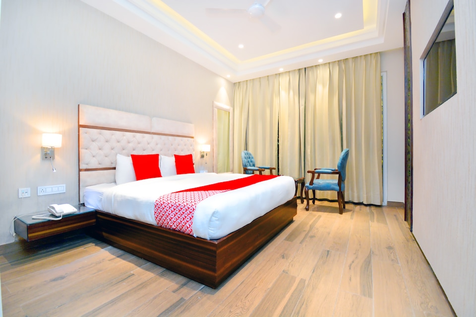 OYO 47235 Ambros Hotel &  Lounge, Kurukshetra, Kurukshetra
