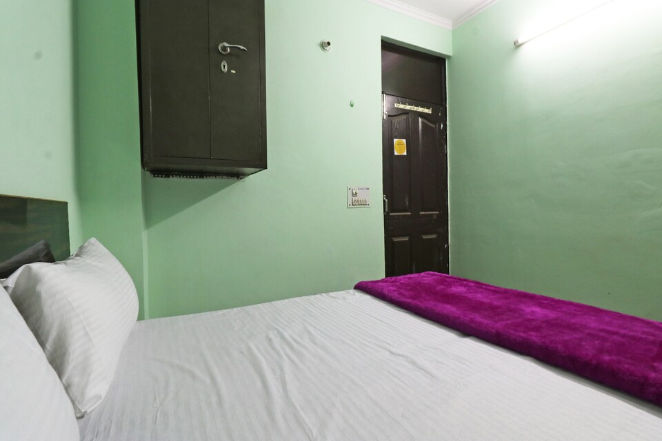 SPOT ON 47243 Aadharshila Guest House , North Delhi, Delhi