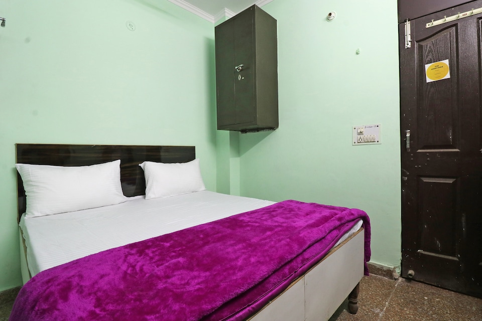 SPOT ON 47243 Aadharshila Guest House , North Delhi, Delhi