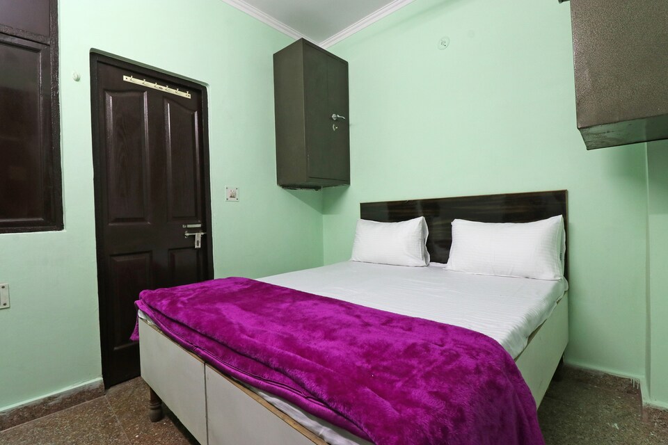 SPOT ON 47243 Aadharshila Guest House , North Delhi, Delhi