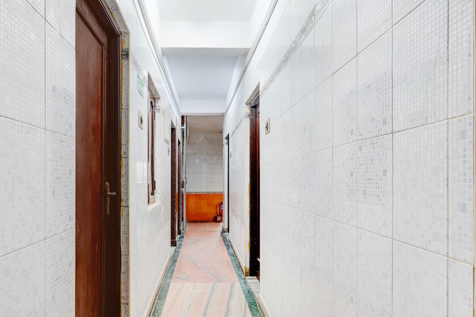 Hotel O Chennai Central Railway Station Formerly Annakilly Tower Guest House, Parrys, Chennai