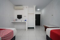 OYO 1315 Paris Hotel
