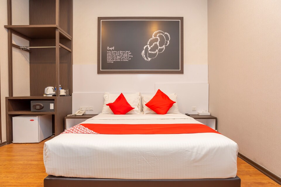 OYO 44064 De Sweet Boutique Hotel, Permas Jaya, Johor Bahru