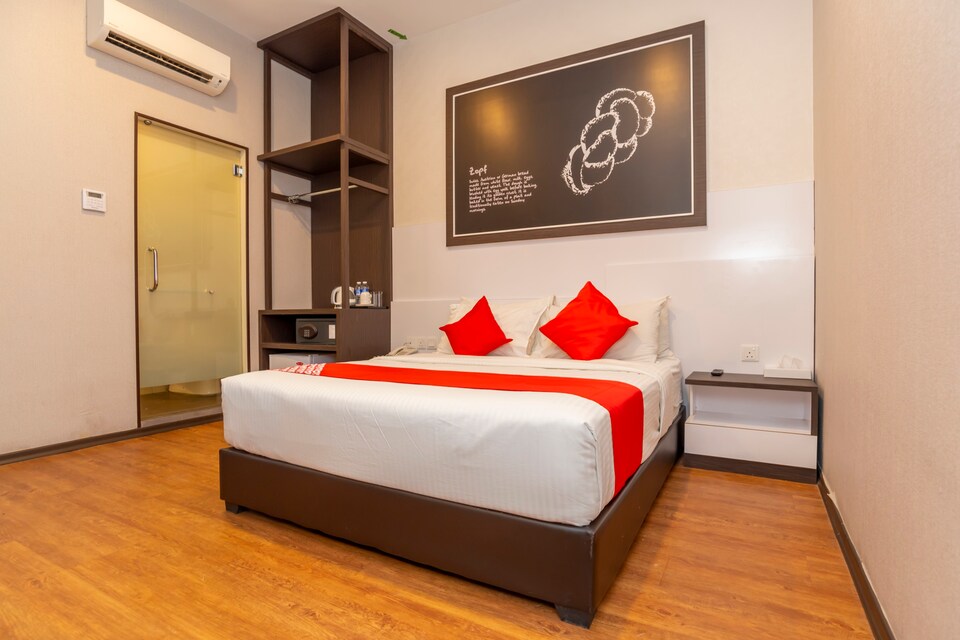 OYO 44064 De Sweet Boutique Hotel, Permas Jaya, Johor Bahru