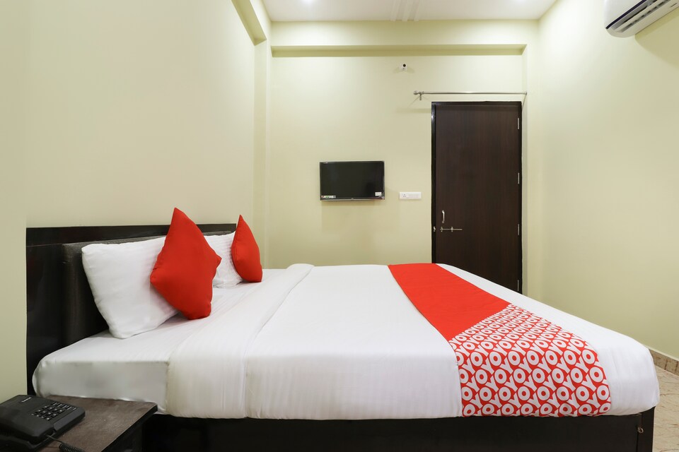 OYO 47263 Serene Inn, Gomti Nagar Lucknow, Lucknow