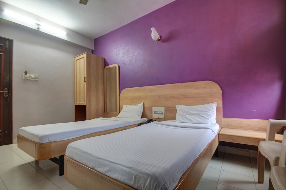 OYO 47279 Hotel Anmol, Gokak, Gokak