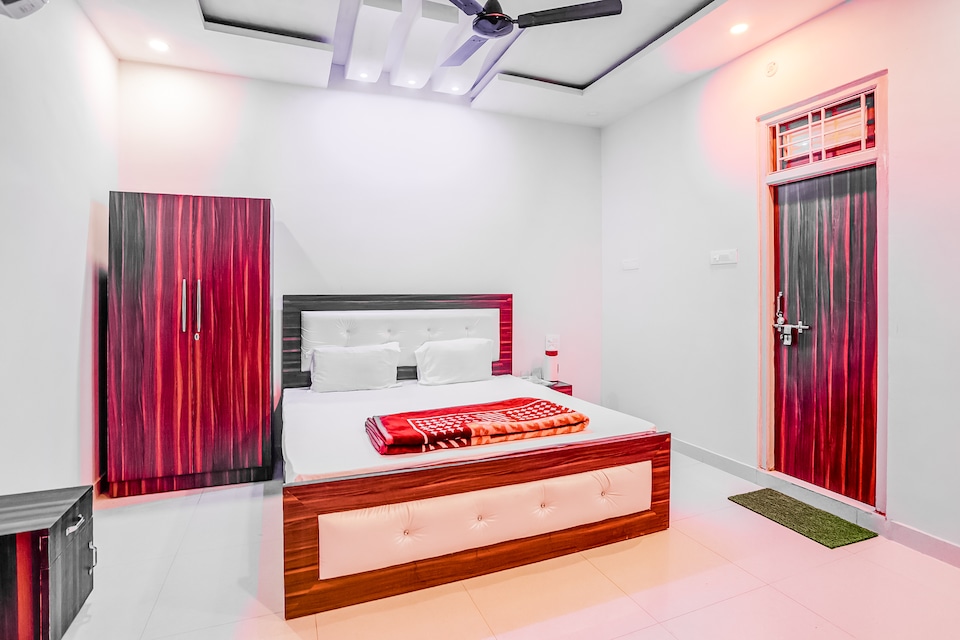SPOT ON 47288 Shree Ram Inn, Pratapgarh, Pratapgarh