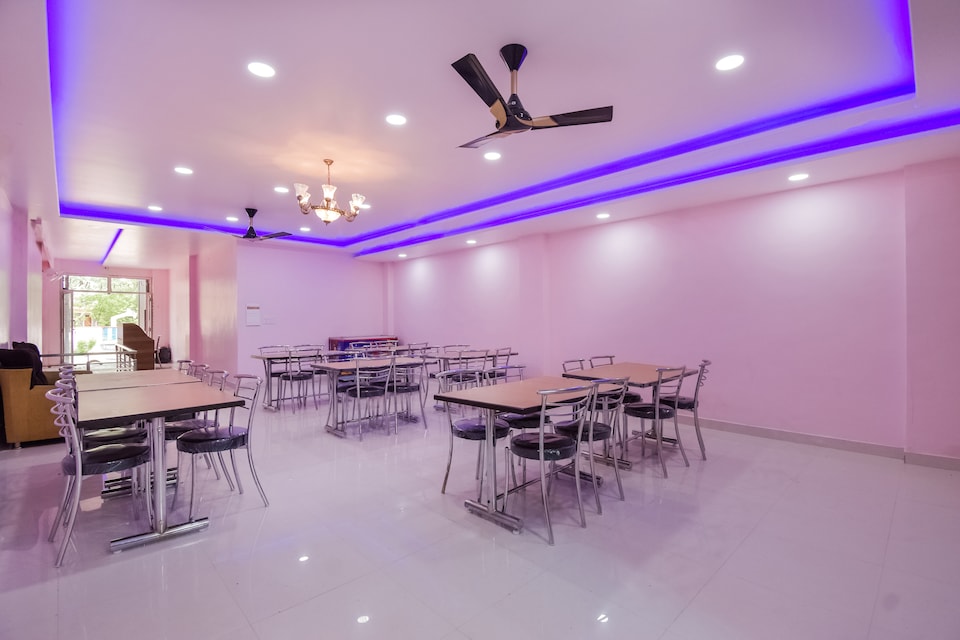 OYO Flagship Hotel Rajmahal, Jaipur Airport, Jaipur