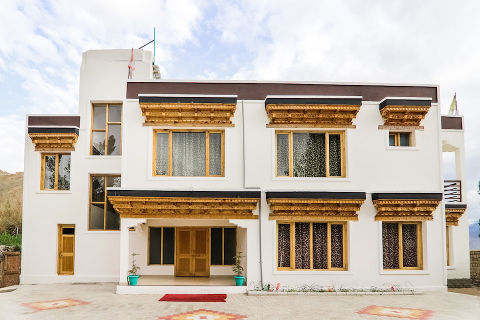 OYO 47303 Yeed Ga Villa, Kurzoo Road, Leh-Ladakh