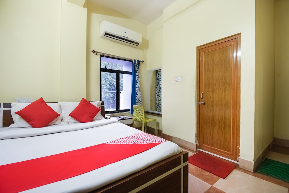 OYO 47312 Patha Sathi Motel, Shantiniketan, Shantiniketan