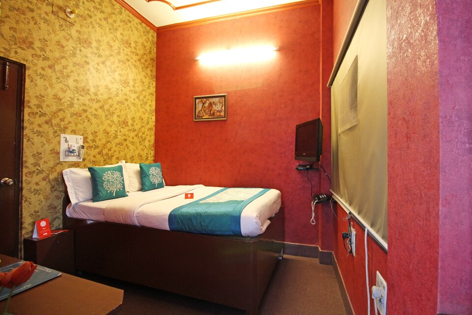 OYO 4699 Rashmi Guest House Riverside, Godowlia, Varanasi