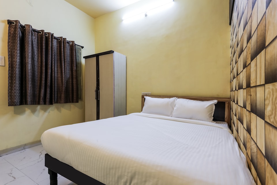 Hotel O Easy Stay, Bombay Hospital, Indore