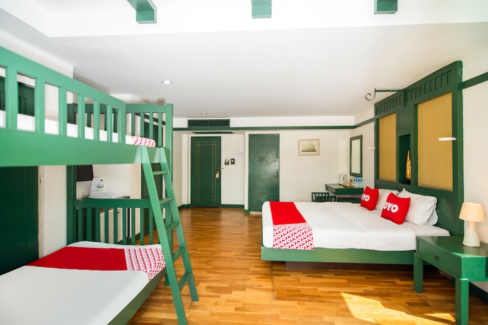 OYO 255 The Ocean Hotel Patong, Patong Beach P0, Phuket