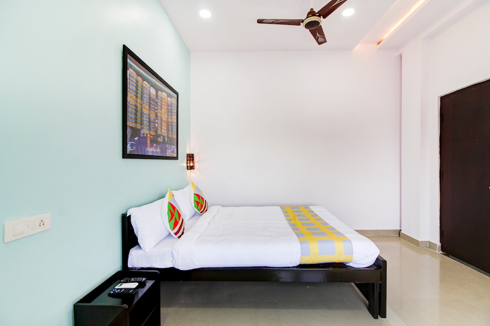 Hotel O Comfortable Stays., Himayatnagar-Kachiguda, Hyderabad