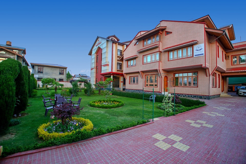 Capital O 12292 Marvilla, Nowgam, Srinagar