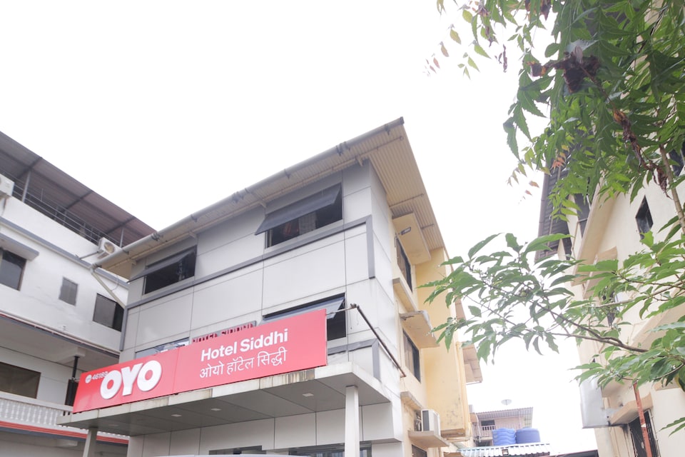 OYO 47343 Hotel Siddhi, Mangaon, Mangaon