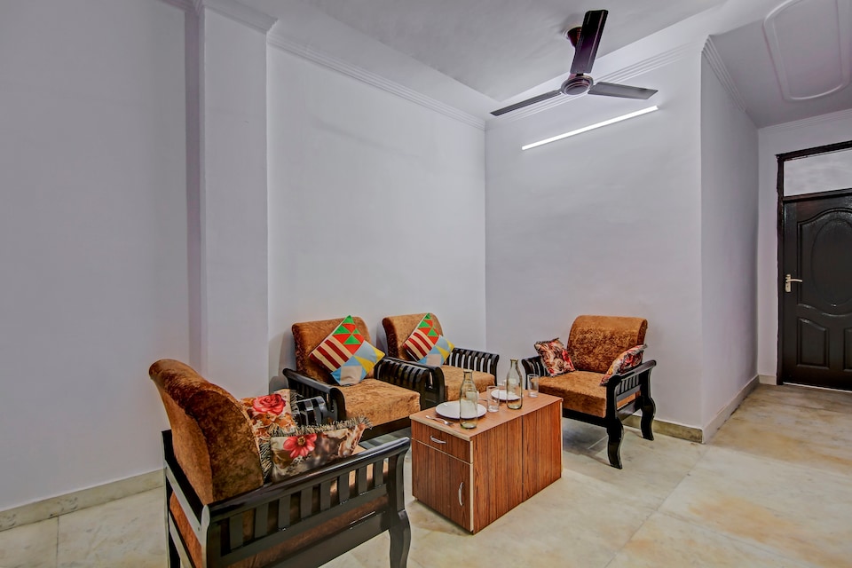 OYO Home 47353 Cosy Stay Nawada, Dwarka Delhi, Delhi