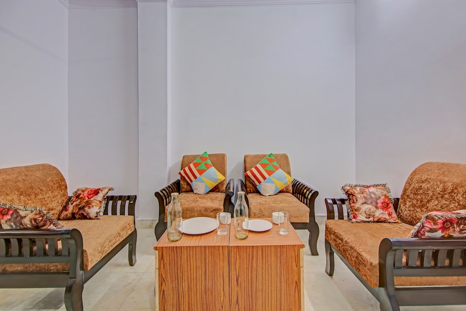 OYO Home 47353 Cosy Stay Nawada, Dwarka Delhi, Delhi