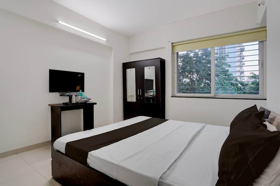 Collection O Magarpatta City Formerly Ekab Hospitality, Magarpatta Pune, Pune