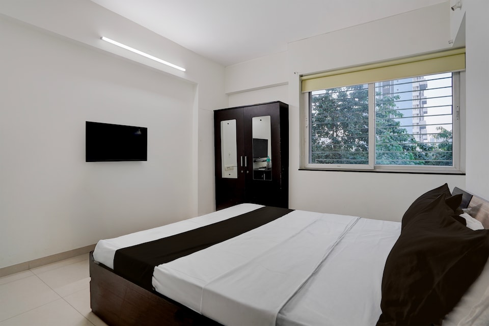 Collection O Magarpatta City Formerly Ekab Hospitality, Magarpatta Pune, Pune