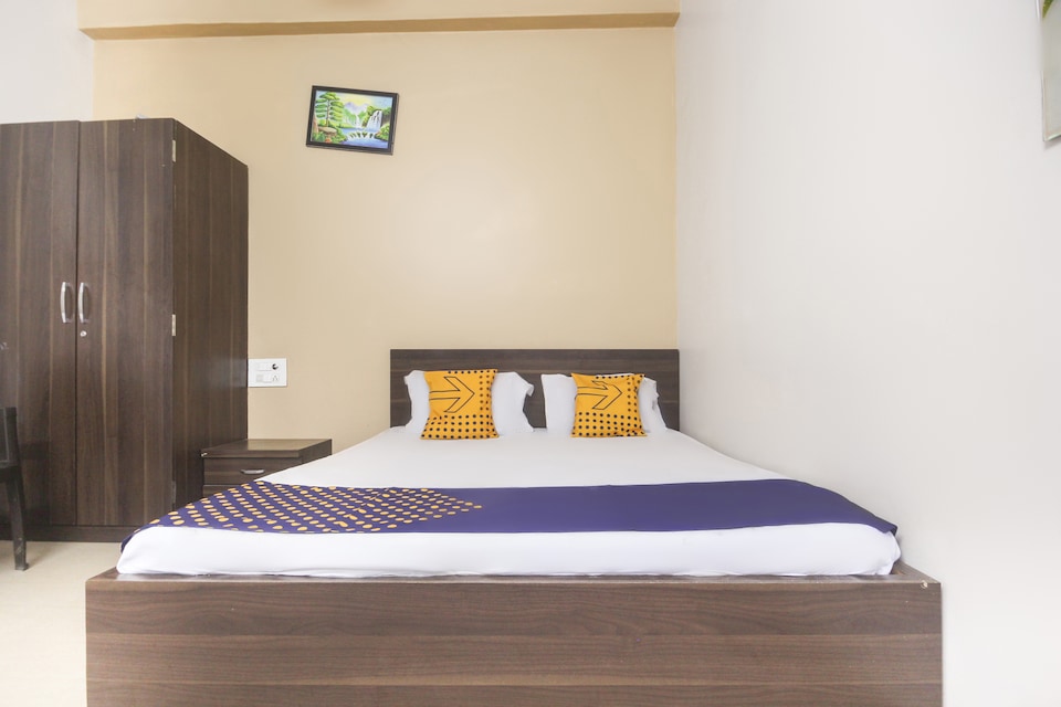 OYO 47378 Hotel New Delhi Darbar Lodge, Hubli, Hubli-Dharwad