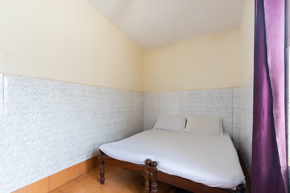 OYO 47379 Ambika Guest House, Kollur, Udupi-Manipal