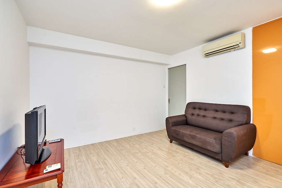 OYO Home 44074 Ultra-fine Studio Empire City Halo Sunday, Damansara Perdana, Petaling Jaya