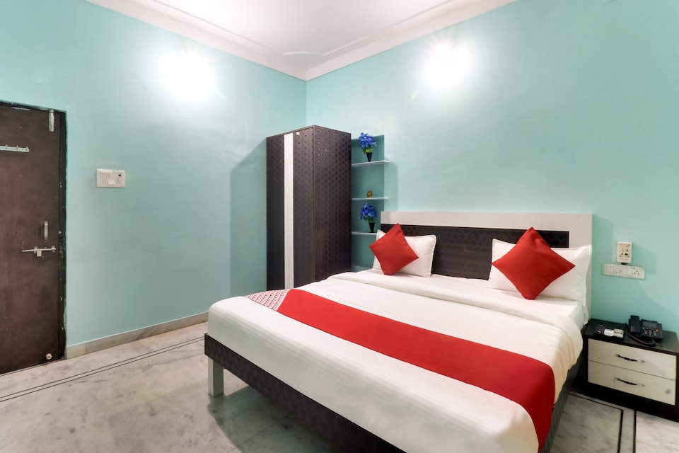OYO 47383 Hotel Jcd, Raigarh, Raigarh